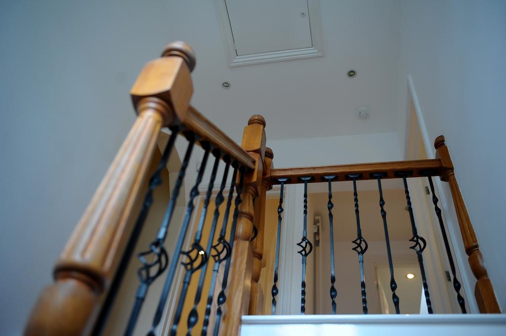 The Greyhound Cottage Chigwell ภายนอก รูปภาพ