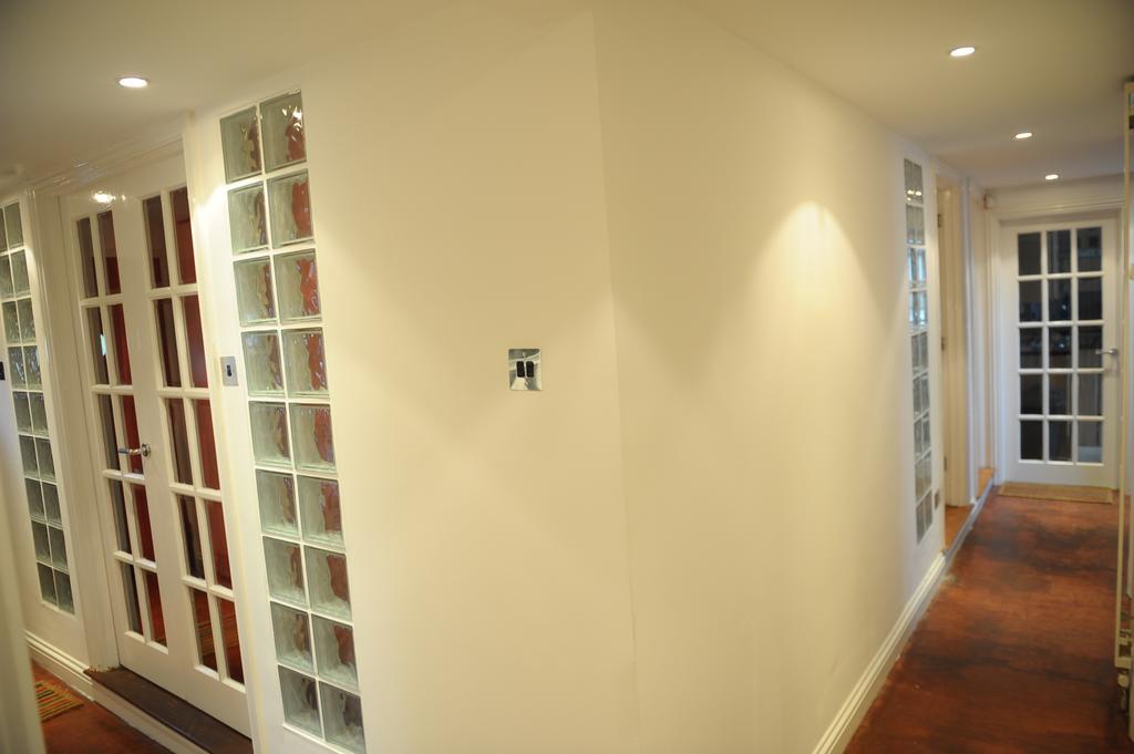 The Greyhound Cottage Chigwell ภายนอก รูปภาพ