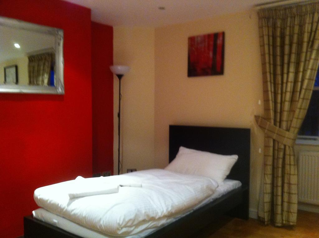 The Greyhound Cottage Chigwell ห้อง รูปภาพ